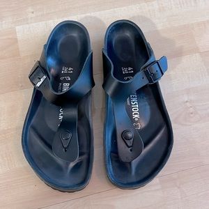 Birkenstock Black Leather Gizeh Sandals